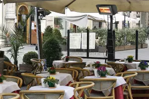 Heliosa 66 Hi Design Giraffa Infrarot Heizstrahler mit Amber Light Technik